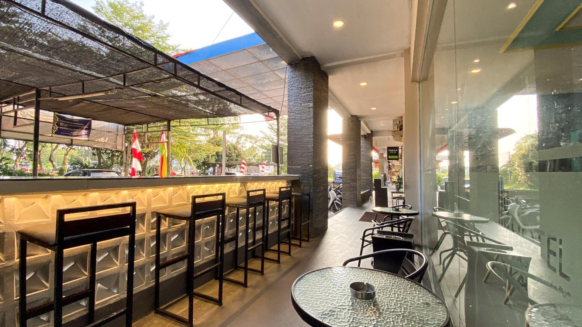 Os Hotel Batu Aji Batam Extérieur photo